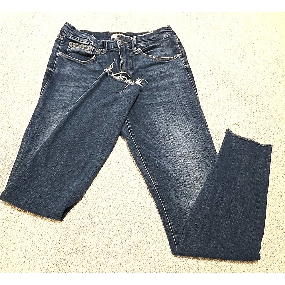Good American Women's 4/27 Dark Wash Good Legs Stretch Denim Jeans - Picture 5 of 13